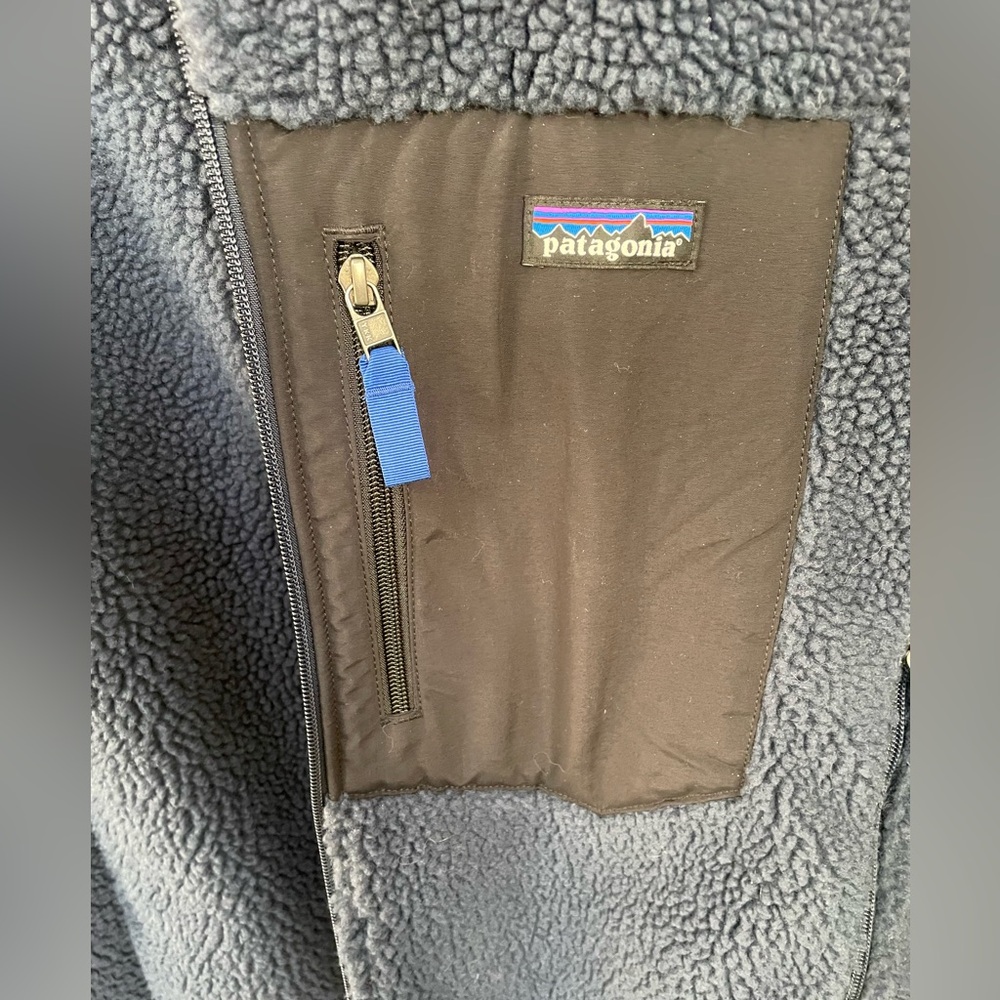 Patagonia Men’s Retro Pile Fleece Jacket - Picture 5 of 8